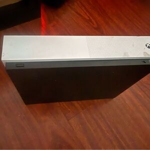 Console - Black and Silver